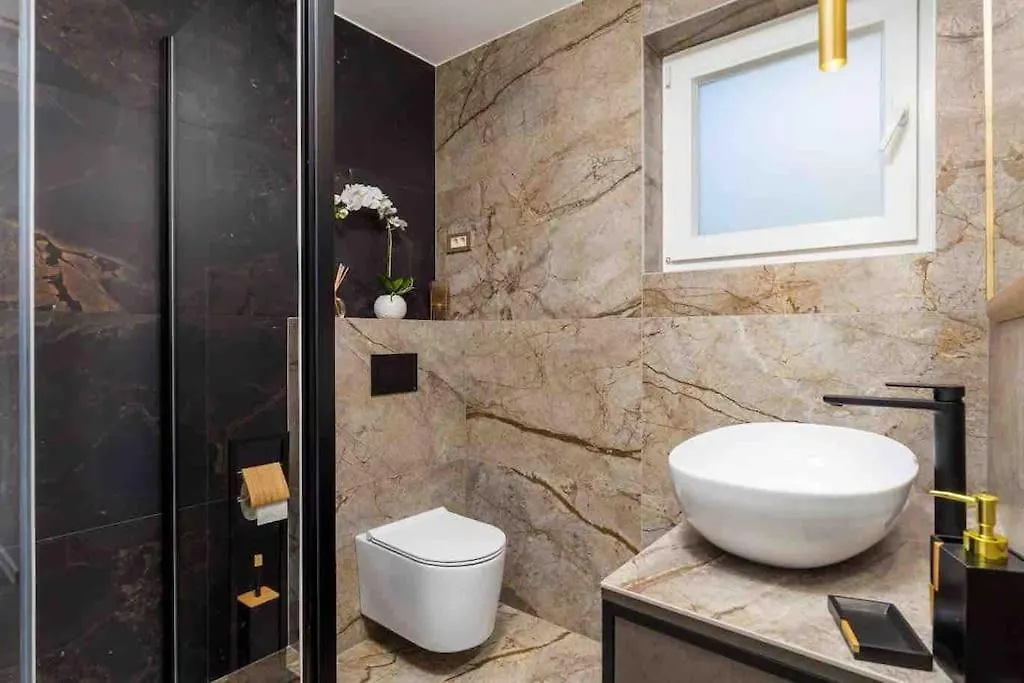 Srok Luxury Apartment With Pool Kastav