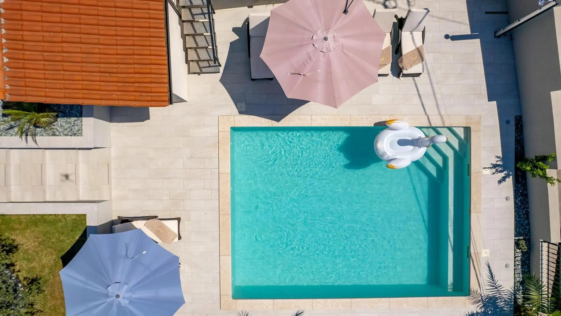 Srok Luxury Apartment With Pool Kastav
