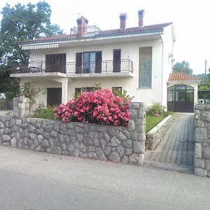  Apartment Viki